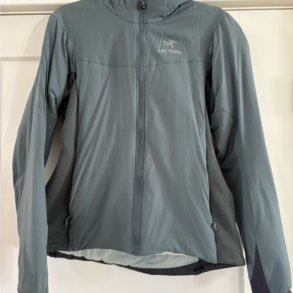Arc'teryx Atom Hooded Jacket